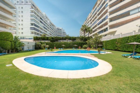 Гостиница Apartamento Azul  Марбелья